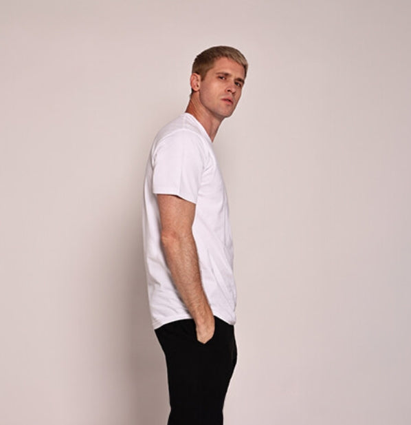 Unisex تيشيرت دائري ابيض