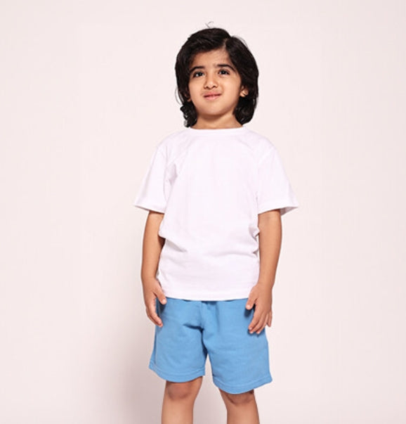 الأطفال شورت أزرق فاتح